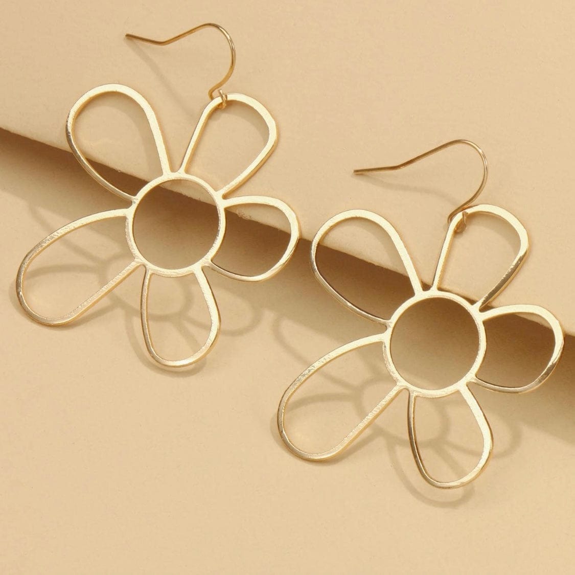 Whit's Up Shop Golden Bloom Daisy Earrings