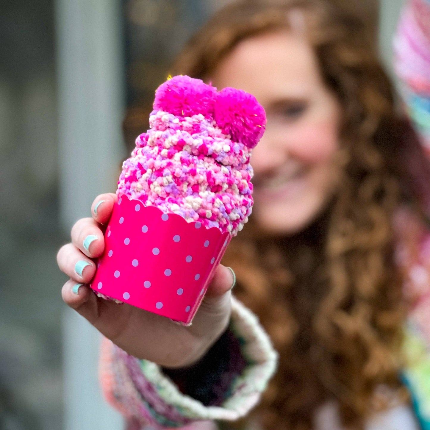 Daisy Dunes Fuschia GIft-Ready Cozy Cupcake Socks