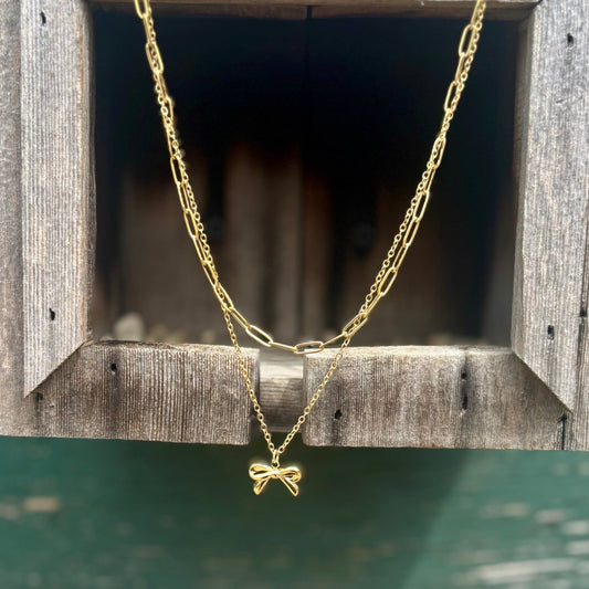 The Smiley Face Boutique Golden Bow Layered Necklace – The Perfect Feminine Touch 🎀
