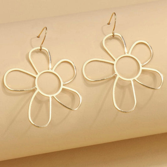 Whit's Up Shop Golden Bloom Daisy Earrings
